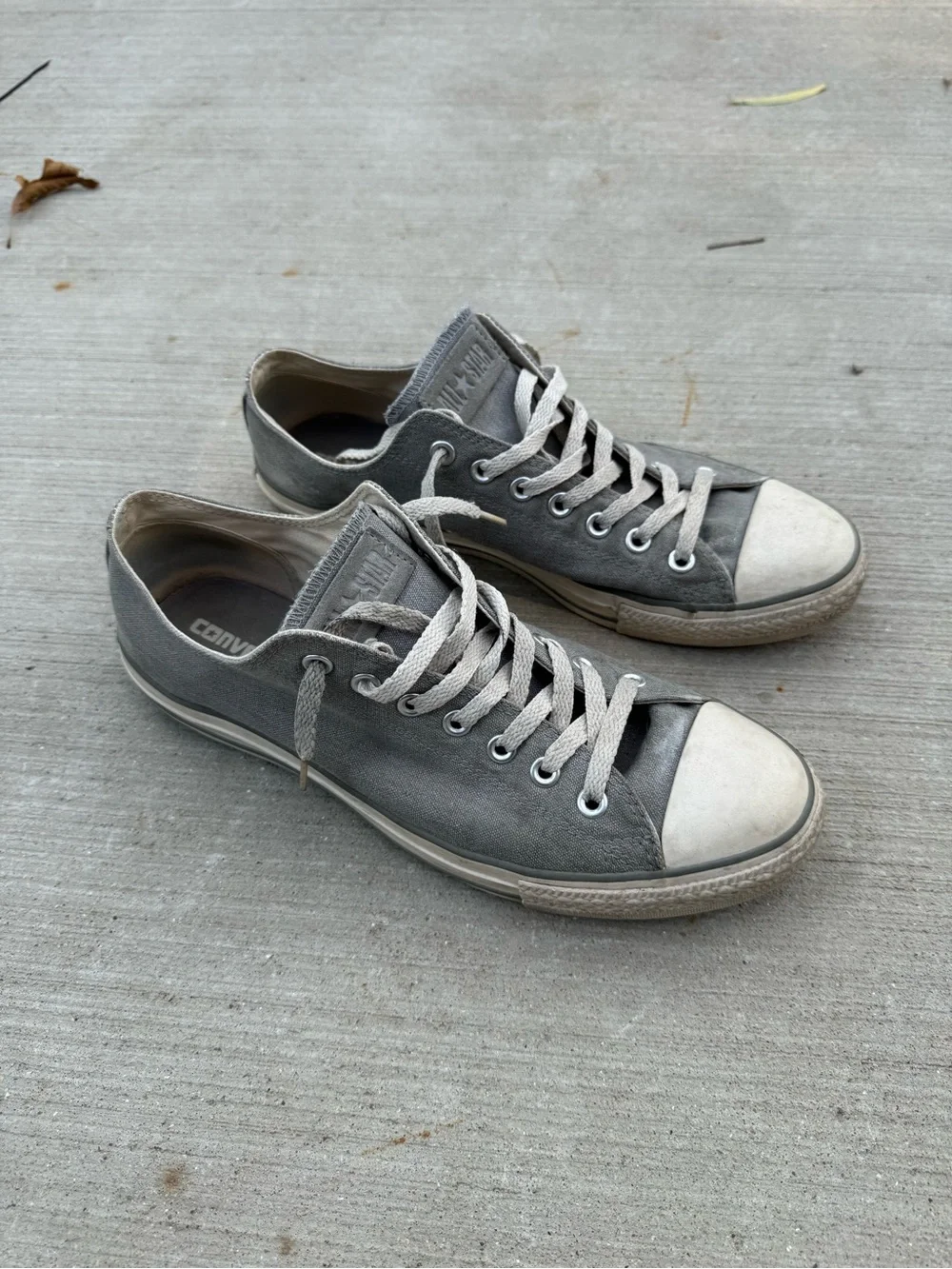 Vintage Converse Chuck Taylor All Star Faded Gray Low Top Sneakers Men’s 11